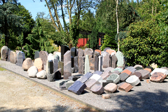 Handwerk in Voerde - Kirsten Klingberg Grabmale